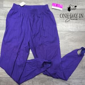 Liz Claiborne Sport Pull On Stirrup Pants Size L